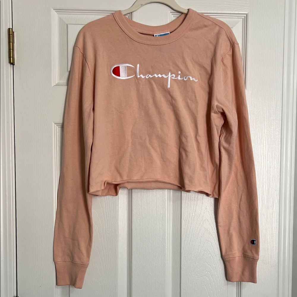 Champion Light Pink Cropped Shirt